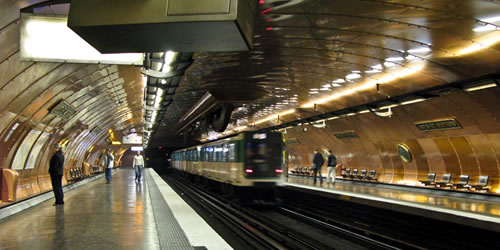 Metro de París se convertirá en la primera red de transporte de iluminación LED en el mundo